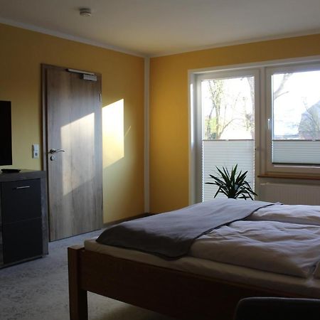 Vorsicht Hotel Deyelsdorf Екстериор снимка