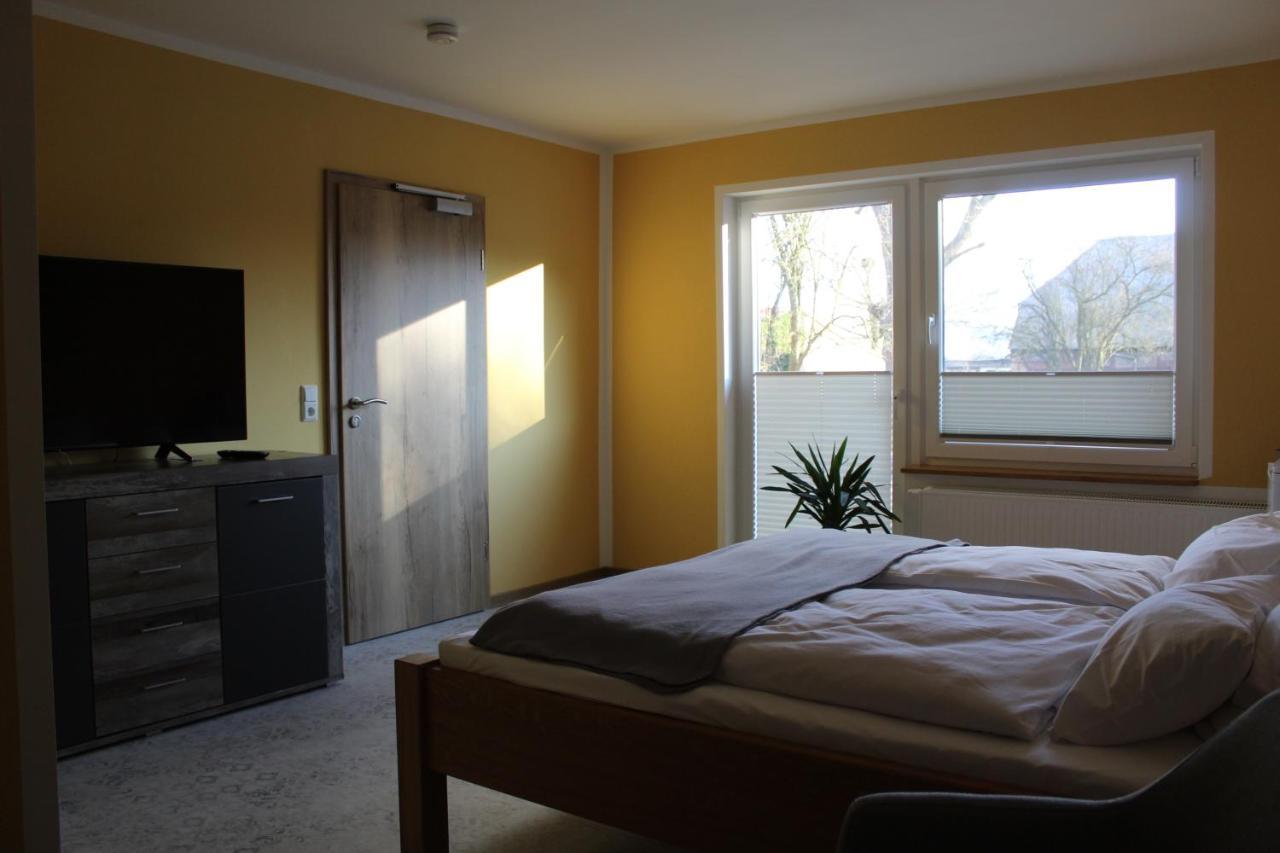 Vorsicht Hotel Deyelsdorf Екстериор снимка